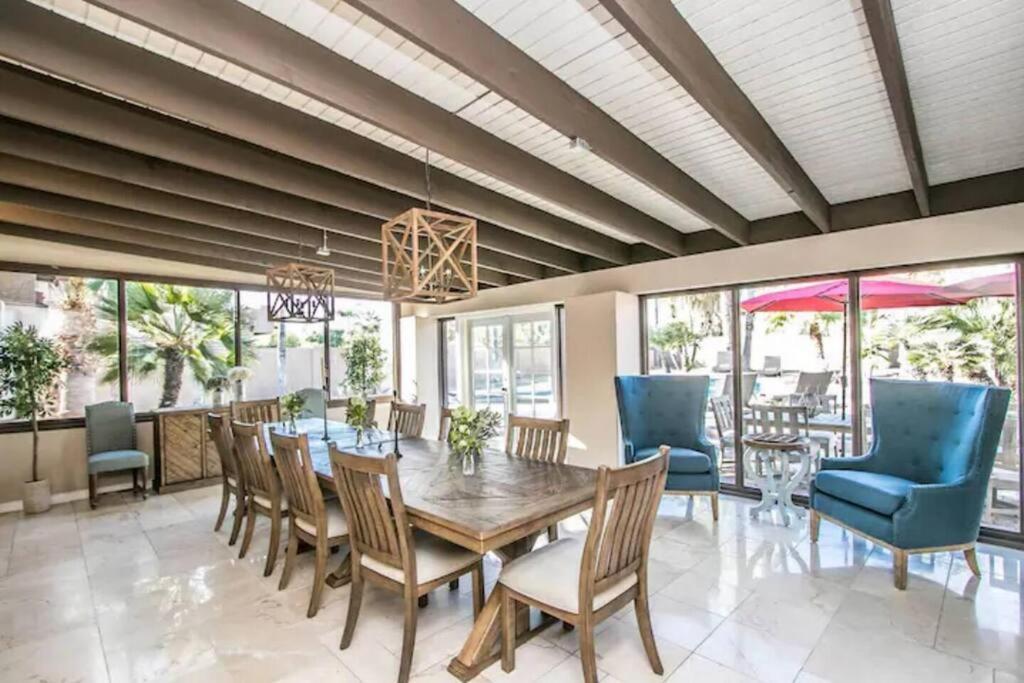 Rumah liburan Location In Scottsdale, 8 Bedroom House, Heated Pool, Spa, Game Room, Bbq, Putting