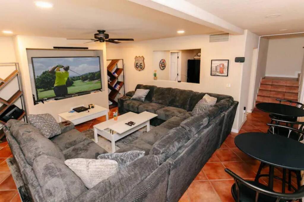 Holiday home Location In Scottsdale, 8 Bedroom House, Heated Pool, Spa, Game Room, Bbq, Putting *